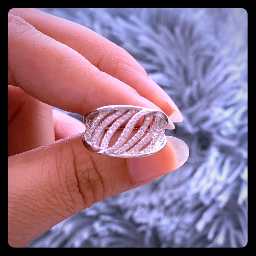 925 Sterling Silver Ring. 20% off when you buy 2